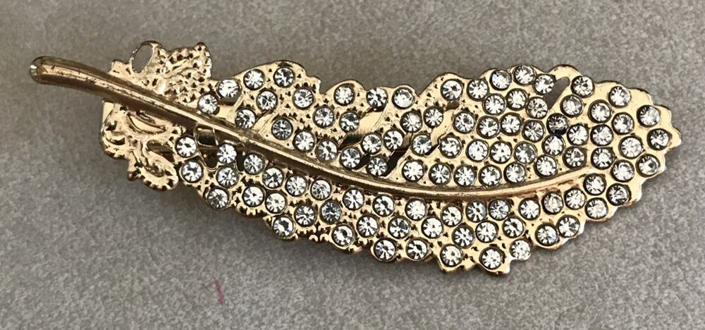 Vtg Style Goldtone Brass Faux Diamond Rhineston Gem Studded Leaf Hair Scarf Clip